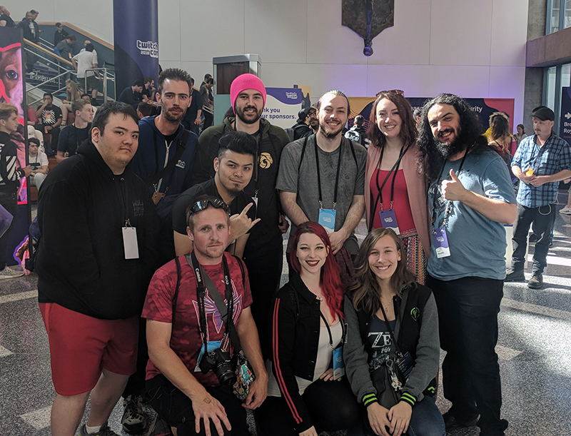 Partners y streamers de Dauntless se reúnen para una foto de grupo